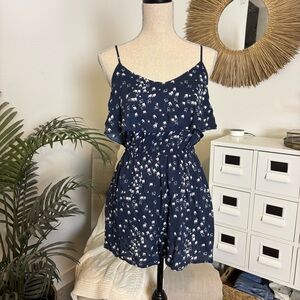 🪴$5/25🪴 Xhilaration Bird Print Navy Blue Romper Small